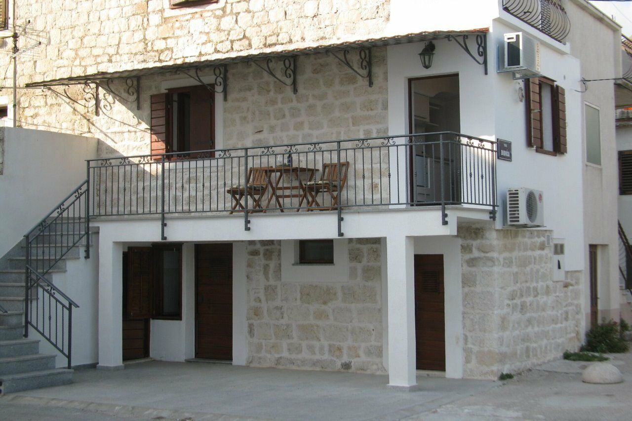 Apartment Noa Kastel Kambelovac Ngoại thất bức ảnh